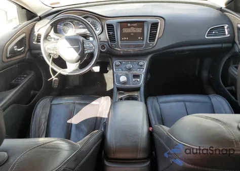 2015 Chrysler 200 C z USA, uszkodzony, nr VIN 1C3CCCCGXFN581053